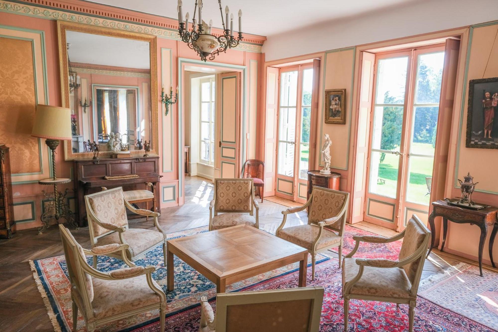 Chateau De Choloy Buitenkant foto