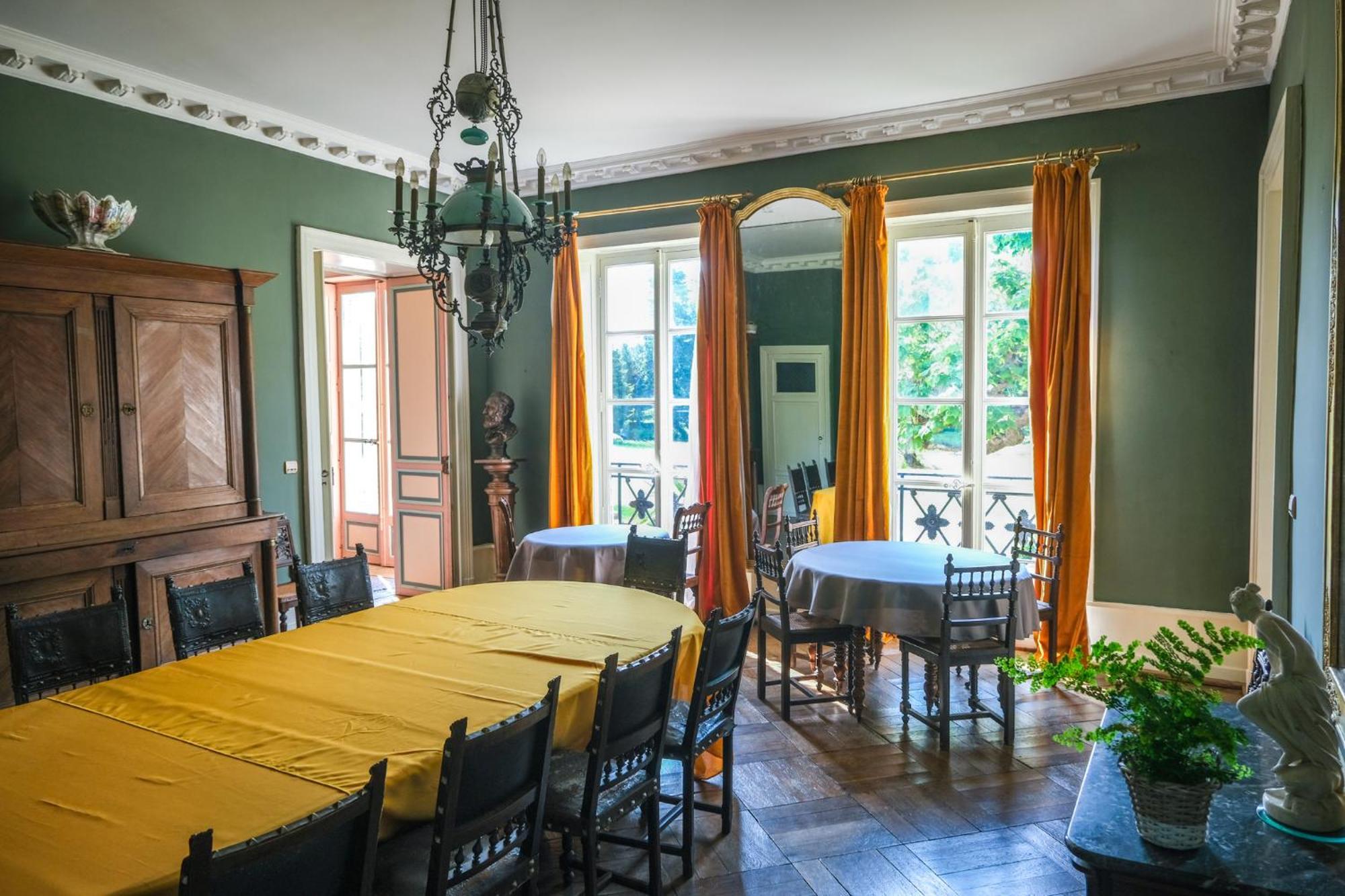 Chateau De Choloy Buitenkant foto