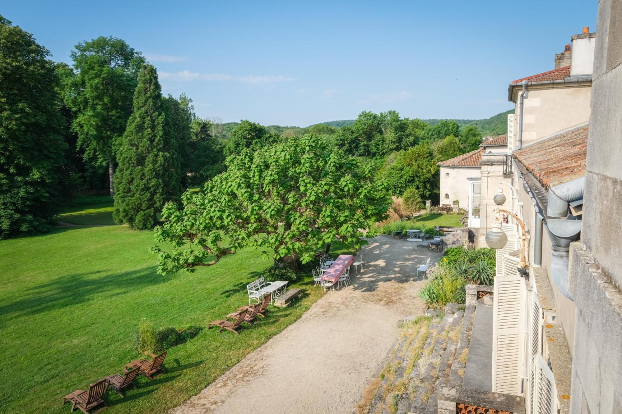 Chateau De Choloy Buitenkant foto